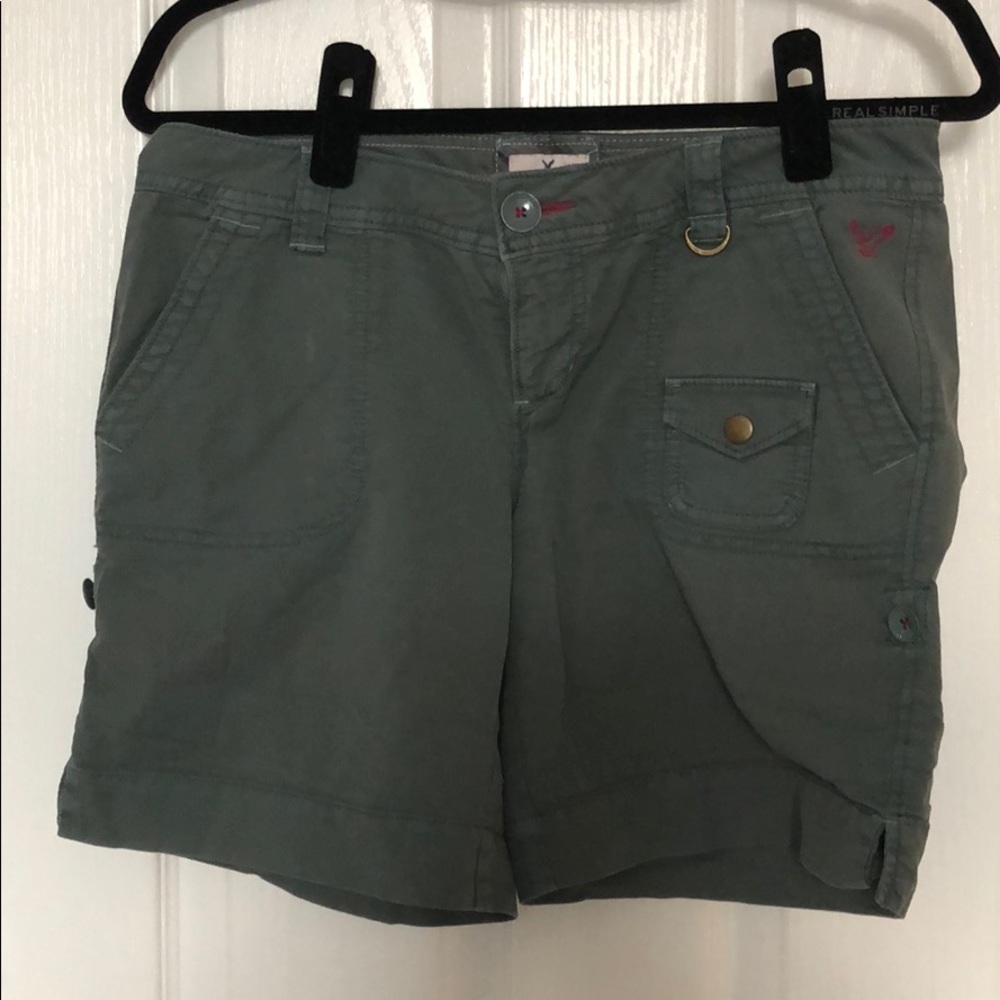 American Eagle Green Cargo Shorts